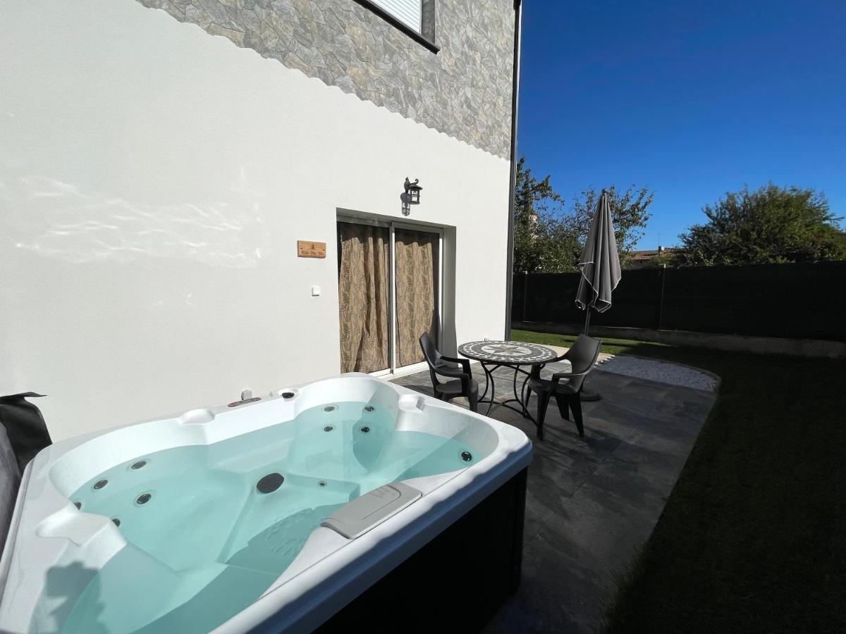 Siam Mahanakhon Appart & Spa Rieux-de-Pelleport Luaran gambar